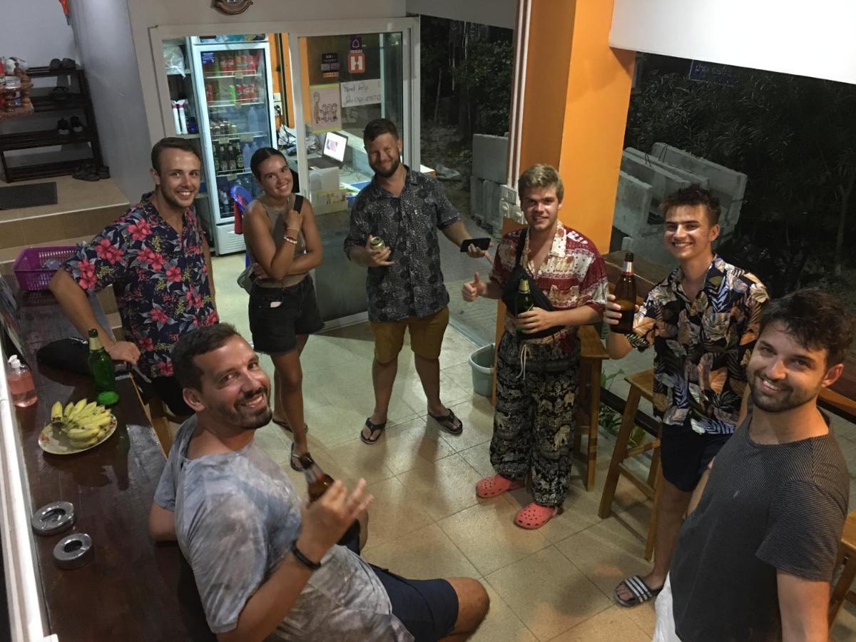 Voyagers Hostel Koh Phi Phi Ngoại thất bức ảnh