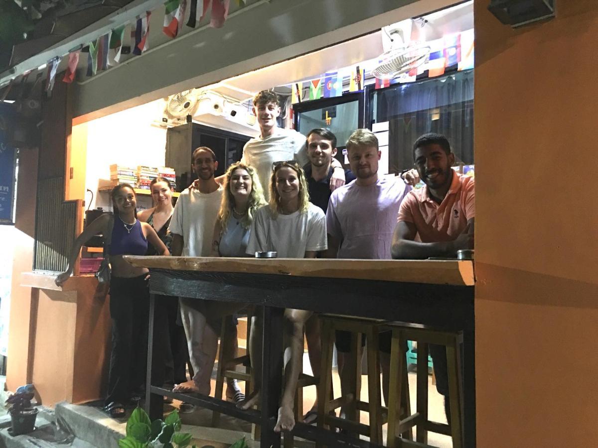 Voyagers Hostel Koh Phi Phi Ngoại thất bức ảnh