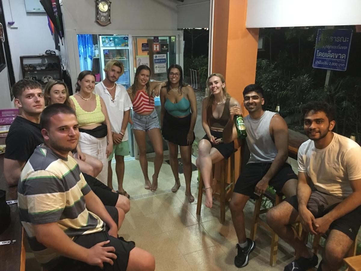 Voyagers Hostel Koh Phi Phi Ngoại thất bức ảnh