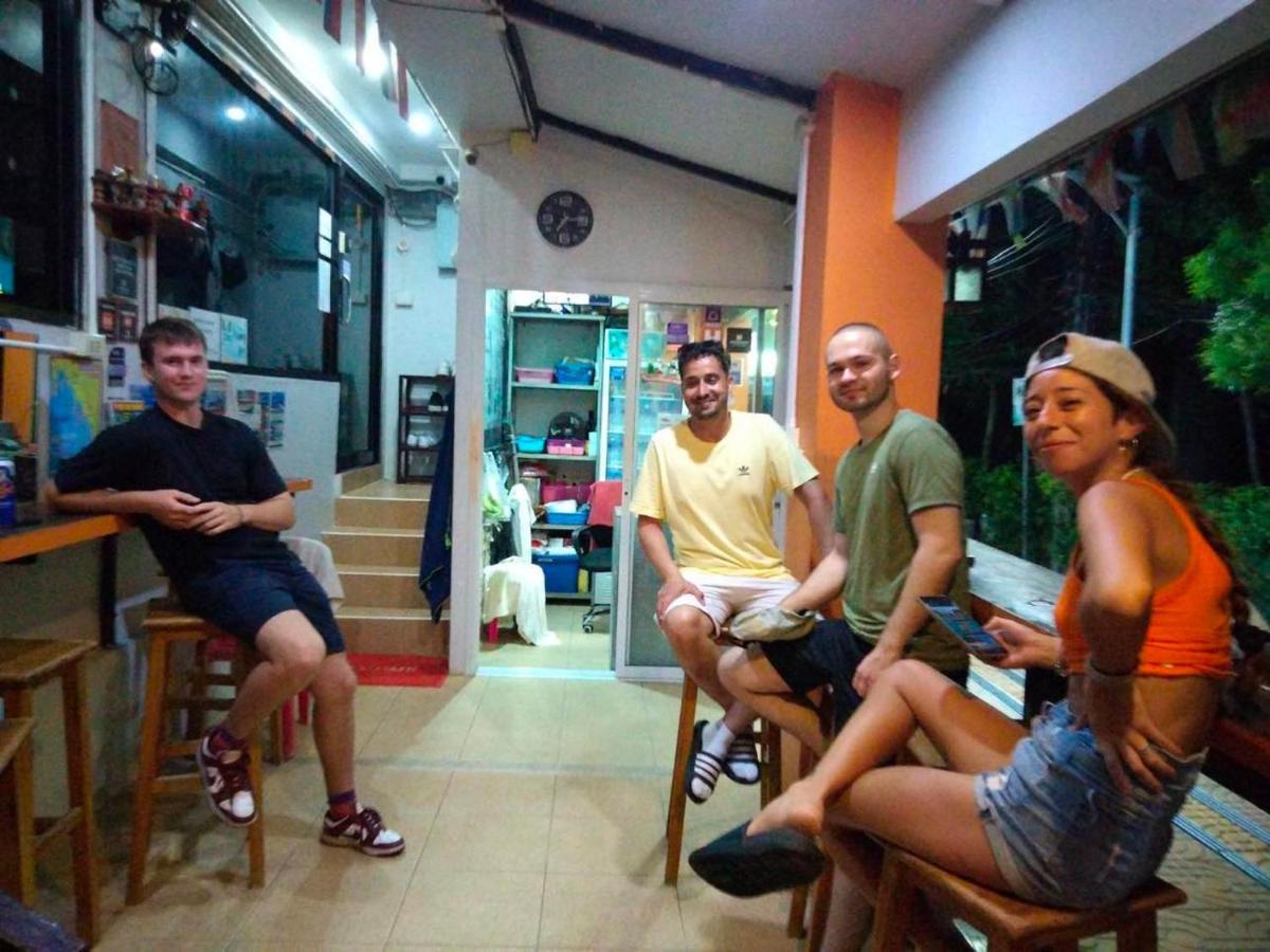 Voyagers Hostel Koh Phi Phi Ngoại thất bức ảnh