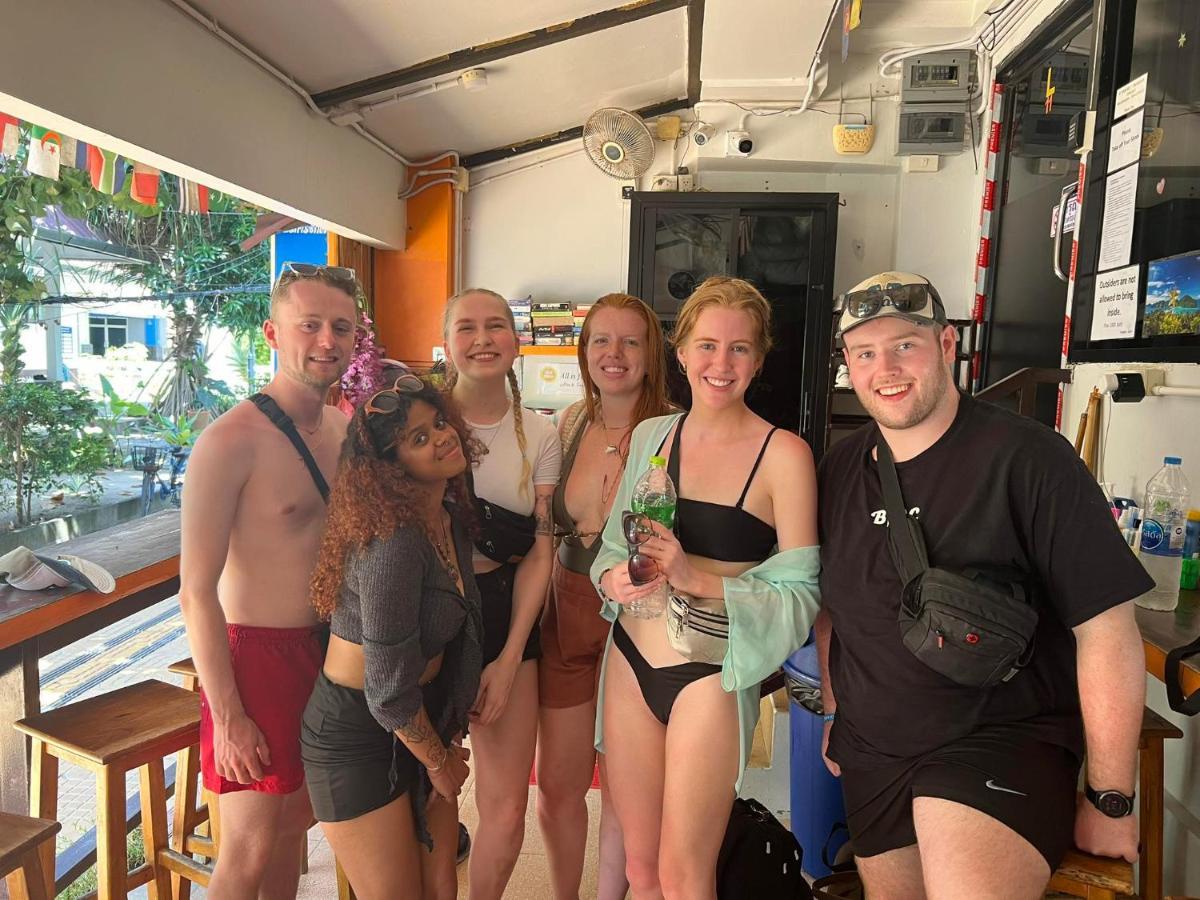 Voyagers Hostel Koh Phi Phi Ngoại thất bức ảnh